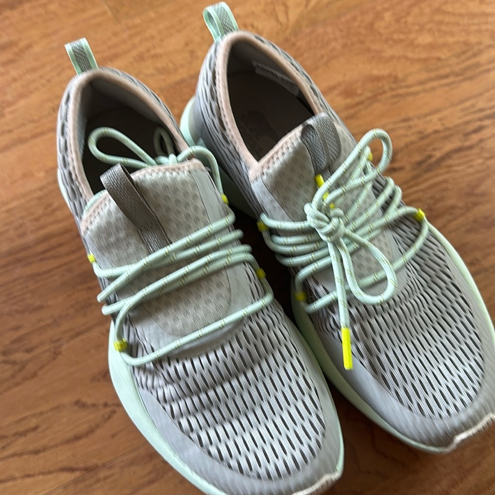 Sorel Kinetic Sneakers